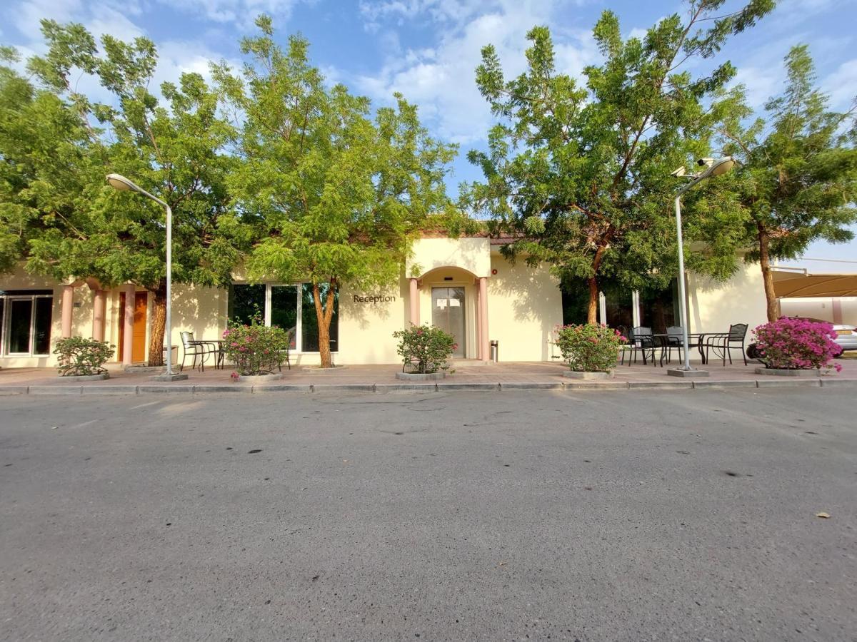Asahalah Farm Pool Villas Seeb Extérieur photo