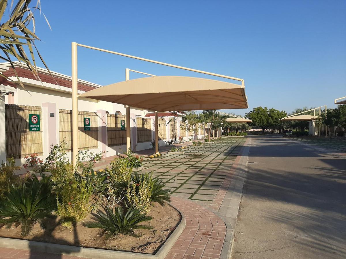 Asahalah Farm Pool Villas Seeb Extérieur photo